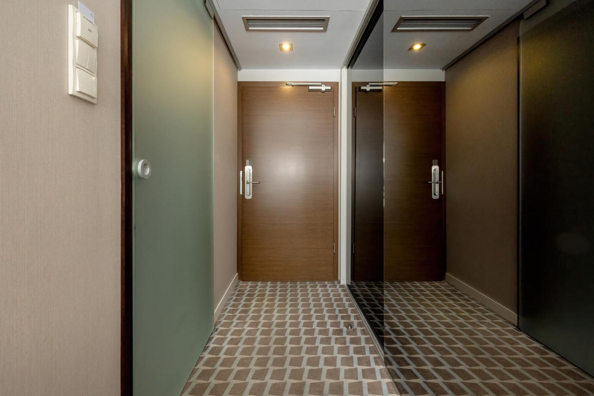 Apartment Sea Breeze Private In Marine