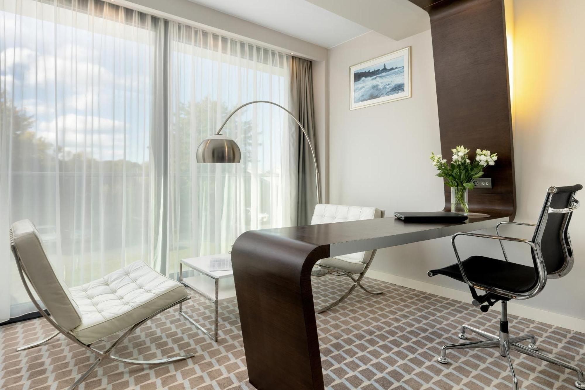 Sea Breeze Private In Marine Apartment Kolberg